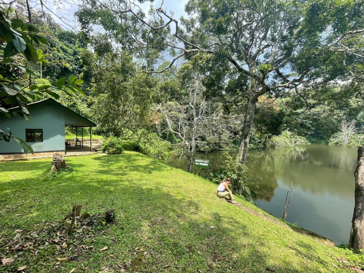 Lake Nkuruba Nature Reserve Hotel Durama Exterior photo