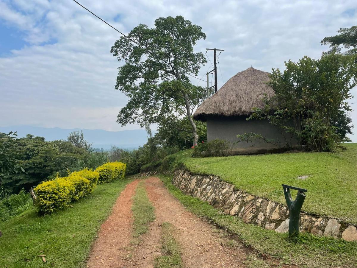 Lake Nkuruba Nature Reserve Hotel Durama Exterior photo